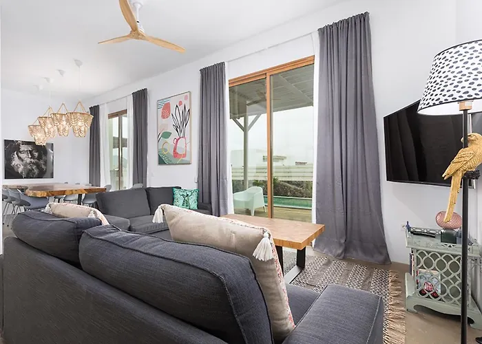 Villa In Take A Swim In Our 15m Long Pool Lajares