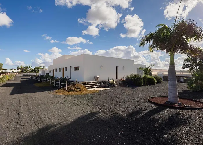 In Take A Swim In Our 15m Long Pool * Lajares